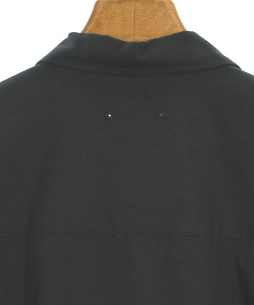 SOPHNET. เสื้อลำลอง