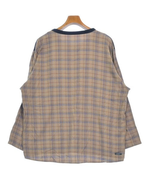 SOPHNET. เสื้อยืด/เสื้อท็อปส์