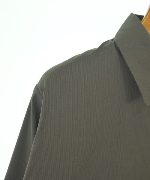 SOPHNET. เสื้อลำลอง