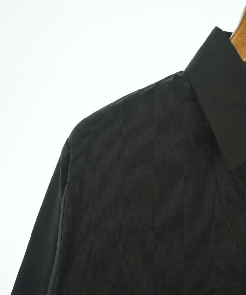 SOPHNET. เสื้อลำลอง