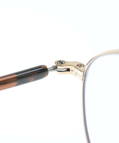 SOPHNET. แว่นตา