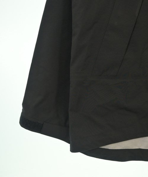 SOPHNET. เสื้อพาร์กาภูเขา