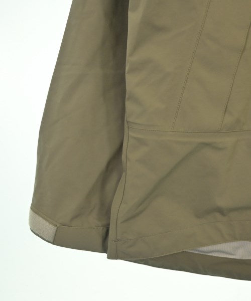 SOPHNET. เสื้อพาร์กาภูเขา