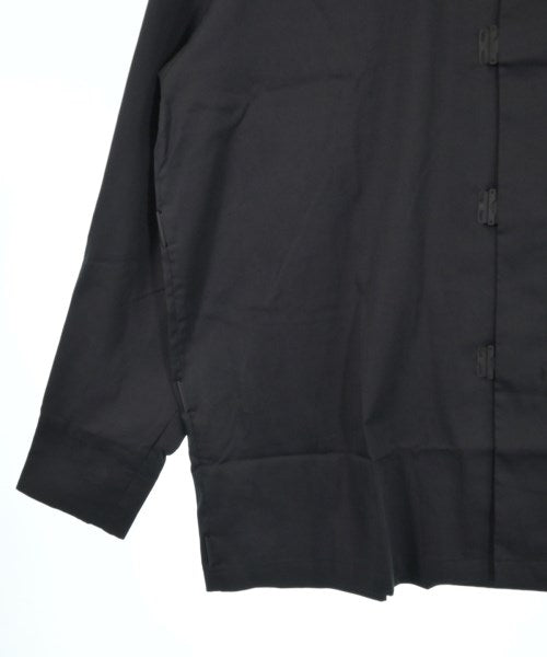 SOPHNET. เสื้อลำลอง