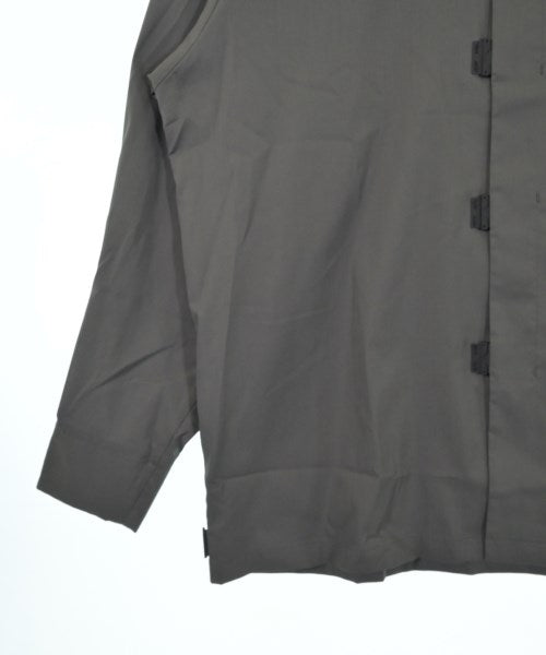 SOPHNET. เสื้อลำลอง