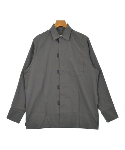 SOPHNET. เสื้อลำลอง