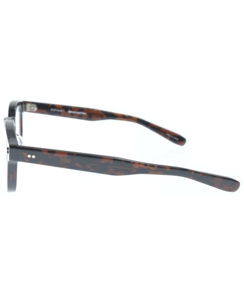 SOPHNET. แว่นตา