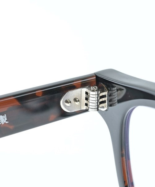 SOPHNET. แว่นตา