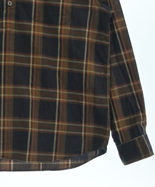 SOPHNET. เสื้อลำลอง