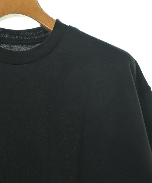 SOPHNET. เสื้อยืด/เสื้อท็อปส์