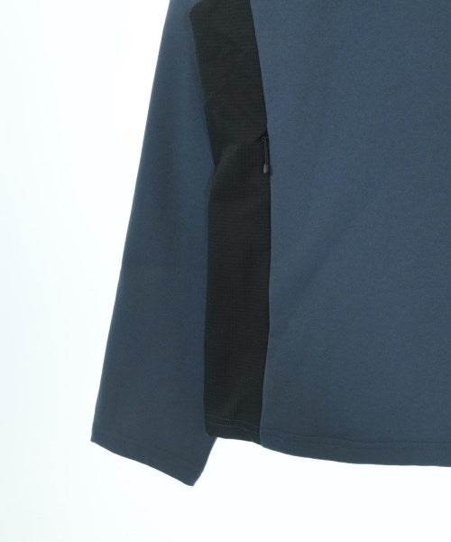 SOPHNET. เสื้อยืด/เสื้อท็อปส์