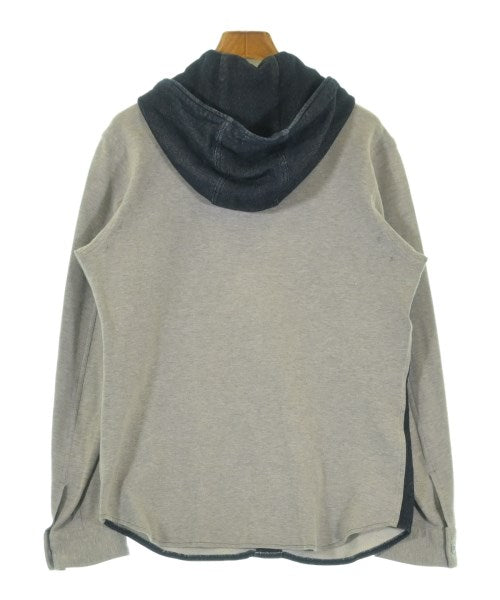 SOPHNET. เสื้อลำลอง