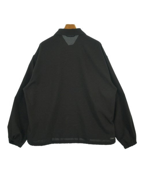 SOPHNET. เสื้อลำลอง