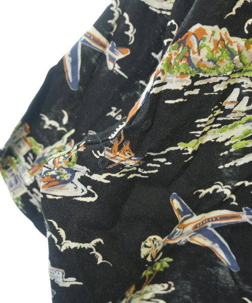 SOPHNET. เสื้อลำลอง