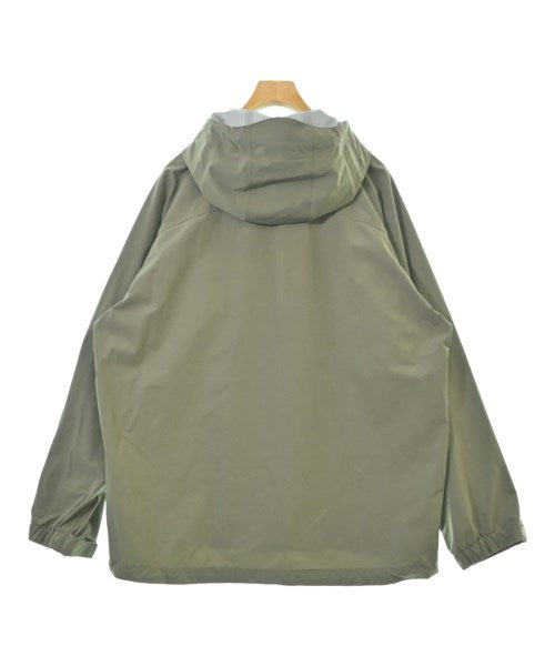 SOPHNET. เสื้อพาร์กาภูเขา