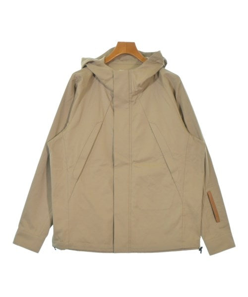 SOPHNET. เสื้อพาร์กาภูเขา