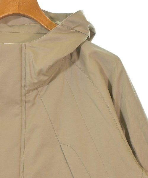 SOPHNET. เสื้อพาร์กาภูเขา