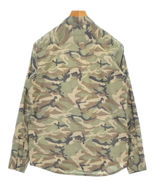 SOPHNET. เสื้อลำลอง