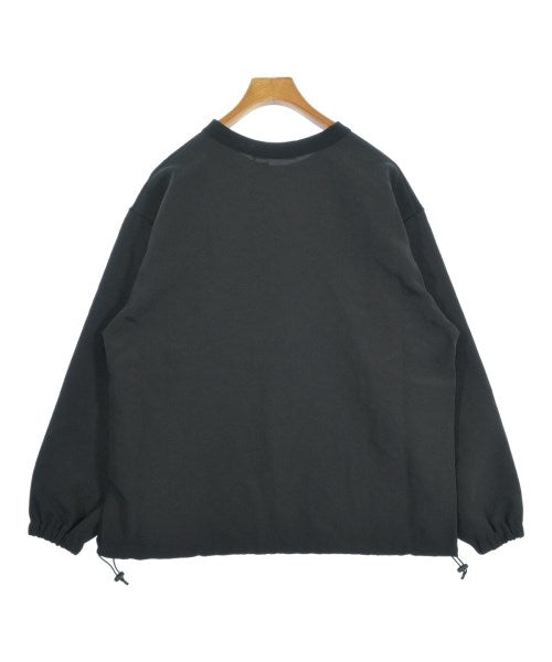 SOPHNET. เสื้อยืด/เสื้อท็อปส์