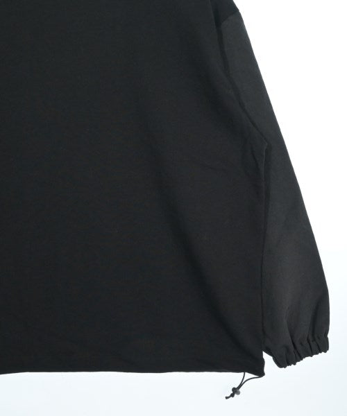 SOPHNET. เสื้อยืด/เสื้อท็อปส์