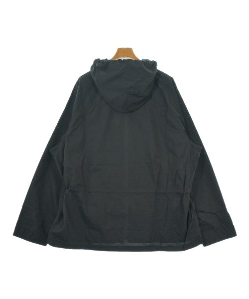 SOPHNET. เสื้อพาร์กาภูเขา