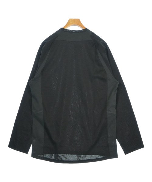 SOPHNET. เสื้อยืด/เสื้อท็อปส์