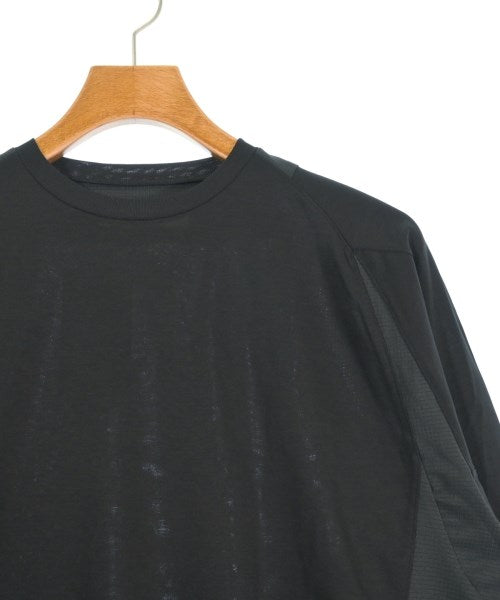 SOPHNET. เสื้อยืด/เสื้อท็อปส์