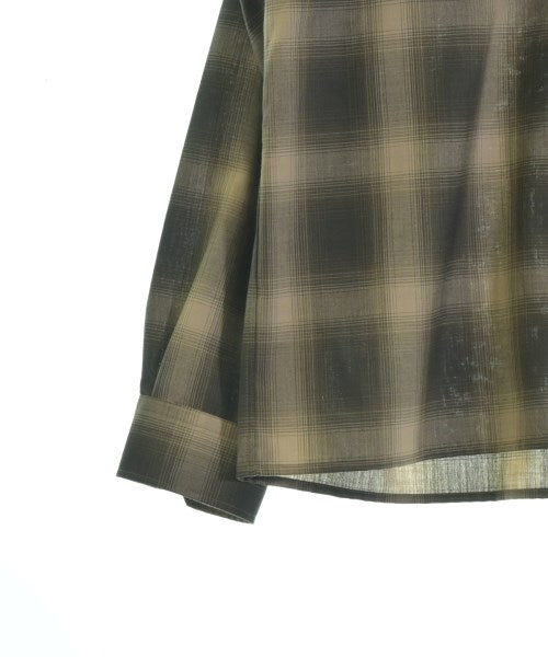 SOPHNET. เสื้อลำลอง