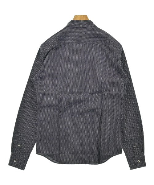SOPHNET. เสื้อลำลอง