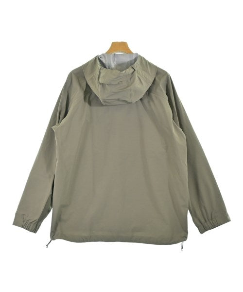 SOPHNET. เสื้อพาร์กาภูเขา