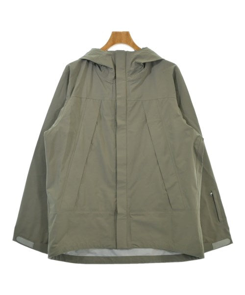 SOPHNET. เสื้อพาร์กาภูเขา