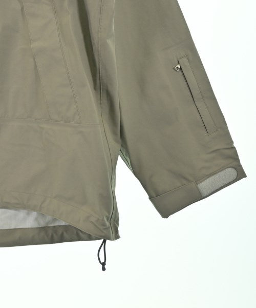 SOPHNET. เสื้อพาร์กาภูเขา