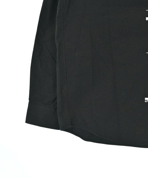 SOPHNET. เสื้อลำลอง