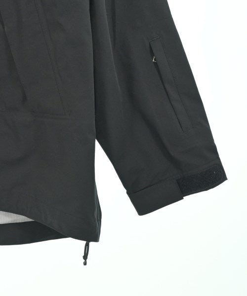 SOPHNET. เสื้อพาร์กาภูเขา