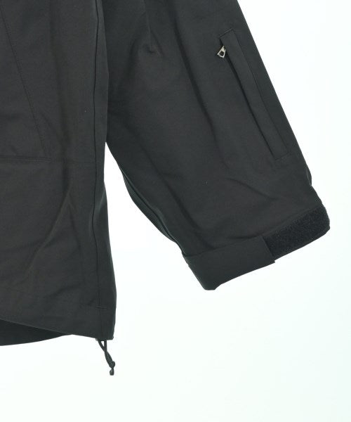 SOPHNET. เสื้อพาร์กาภูเขา