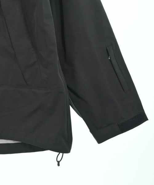 SOPHNET. เสื้อพาร์กาภูเขา