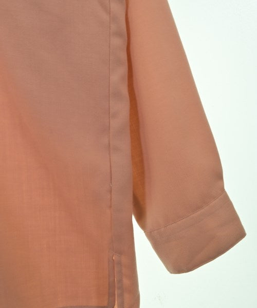 SOPHNET. เสื้อลำลอง