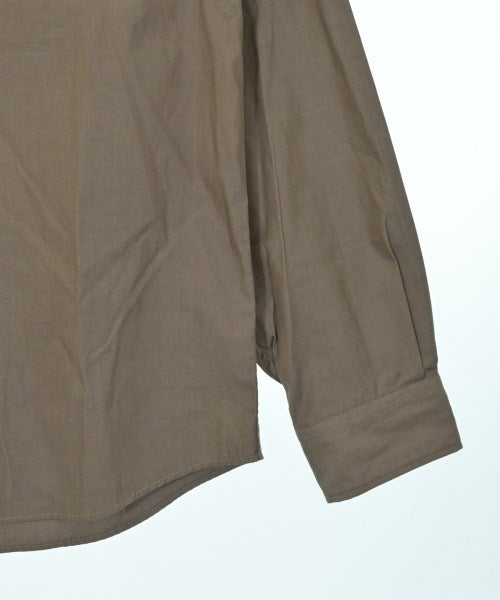 SOPHNET. เสื้อลำลอง