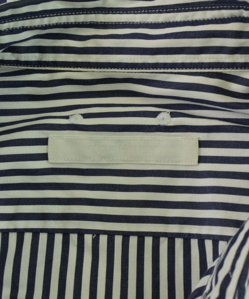 SOPHNET. เสื้อลำลอง
