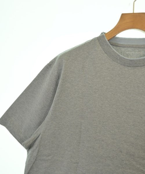 SOPHNET. เสื้อยืด/เสื้อท็อปส์