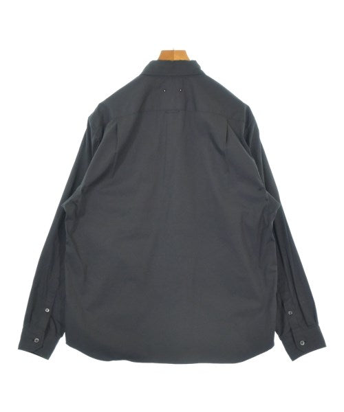 SOPHNET. เสื้อลำลอง