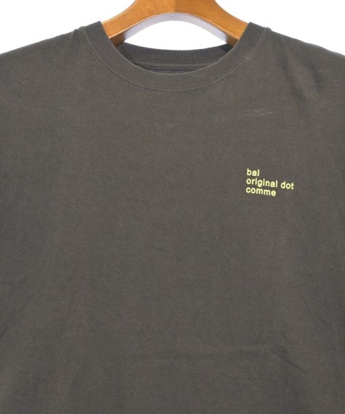 bal เสื้อยืด/เสื้อท็อปส์