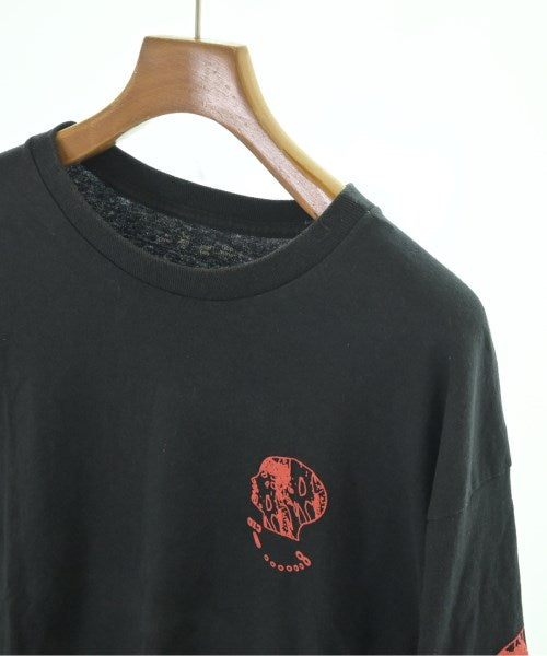 bal เสื้อยืด/เสื้อท็อปส์