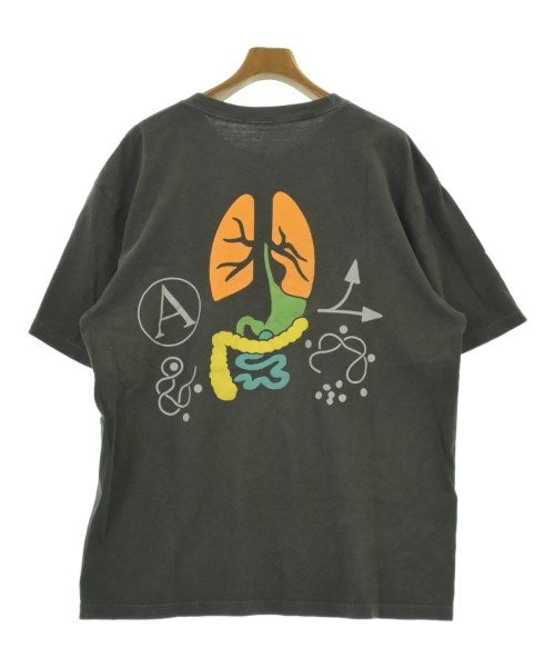 bal เสื้อยืด/เสื้อท็อปส์