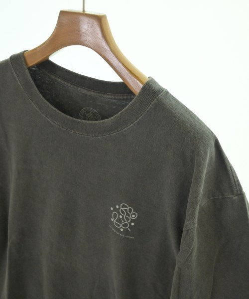 bal เสื้อยืด/เสื้อท็อปส์