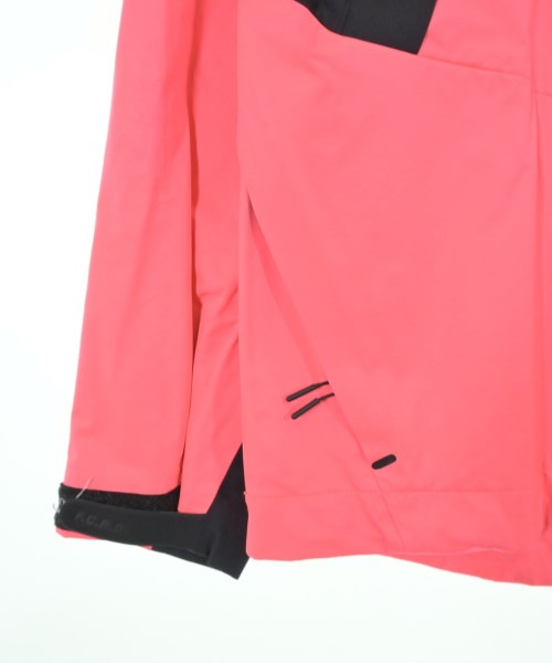 F.C.R.B เสื้อพาร์กาภูเขา