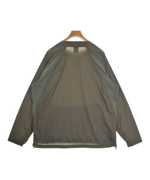 F.C.R.B เสื้อสเวตเตอร์