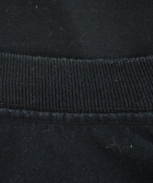 TENDERLOIN เสื้อยืด/เสื้อท็อปส์