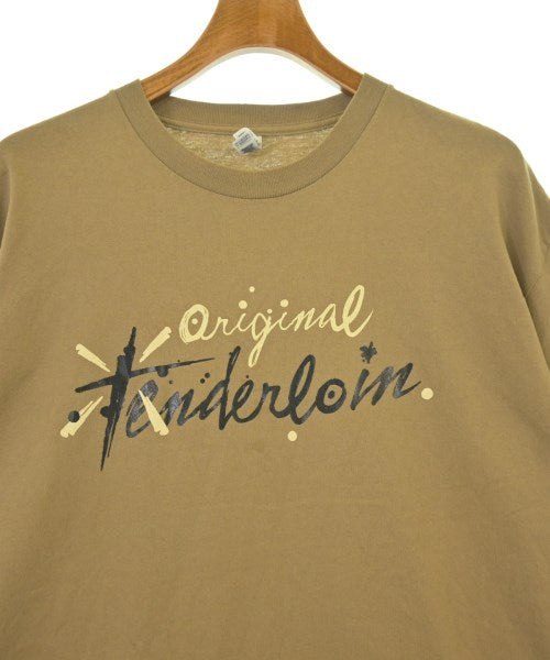 TENDERLOIN เสื้อยืด/เสื้อท็อปส์