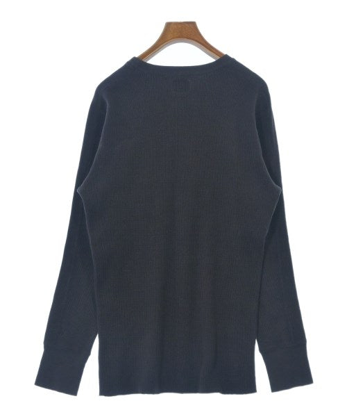 RATS เสื้อยืด/เสื้อท็อปส์